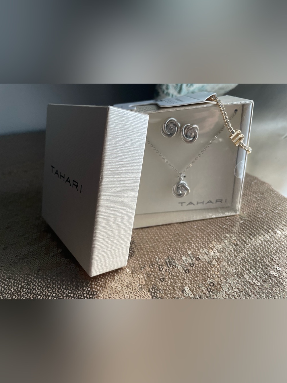NWT Tahari sparkly jewelry set w/ BaubleBar bracelet